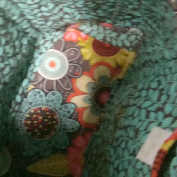 Handbag - Picture 3 of 6